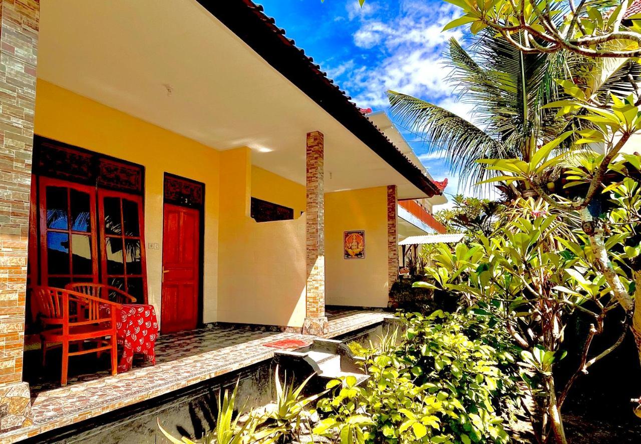 Lembongan Tropical Guesthouse Exterior photo