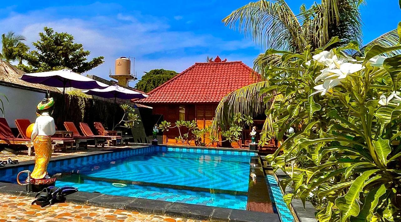 Lembongan Tropical Guesthouse Exterior photo