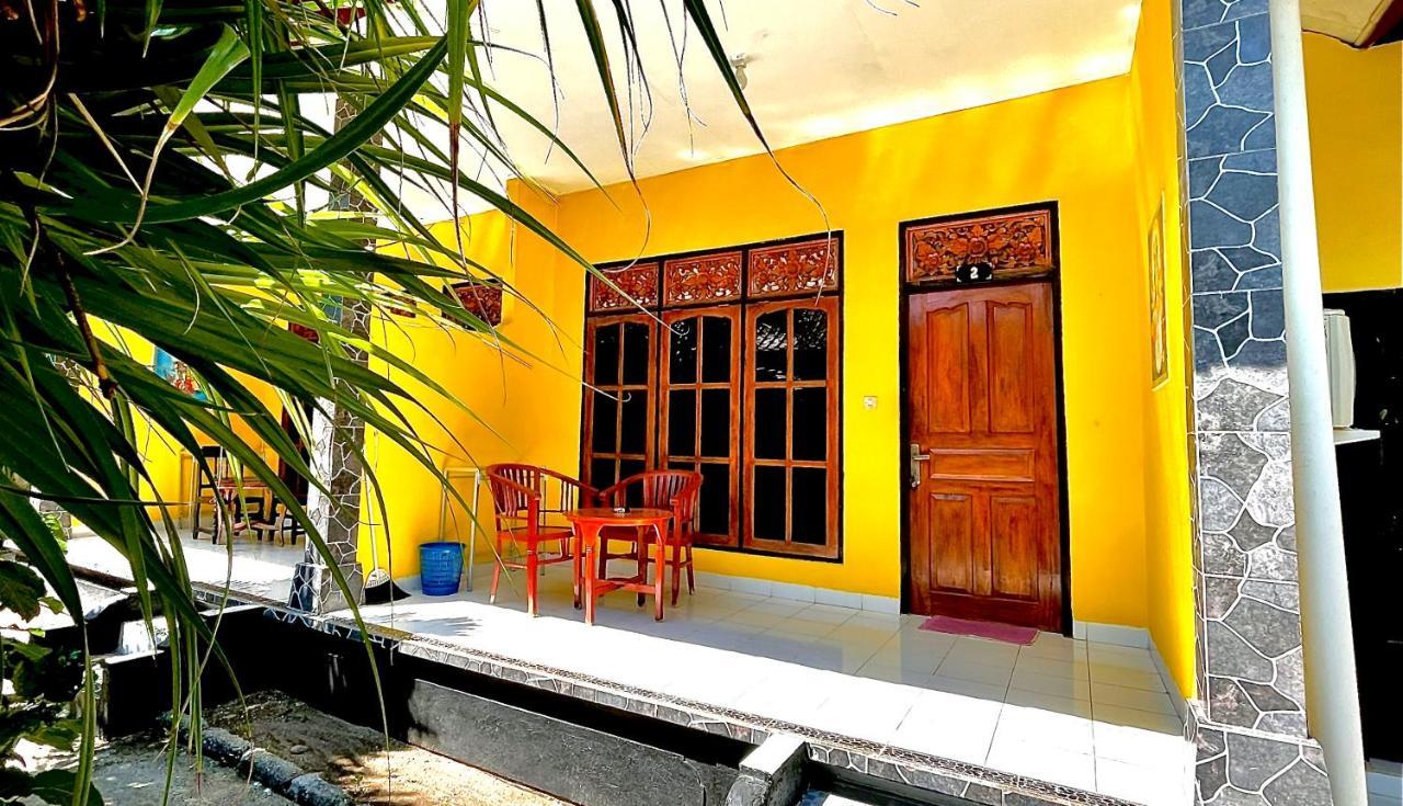 Lembongan Tropical Guesthouse Exterior photo